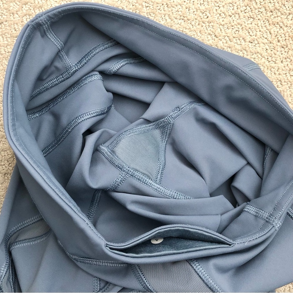 Lululemon Mesh Inset Cropped Leggings | Size 4 | Gunsmoke Blue - Picture 11 of 14